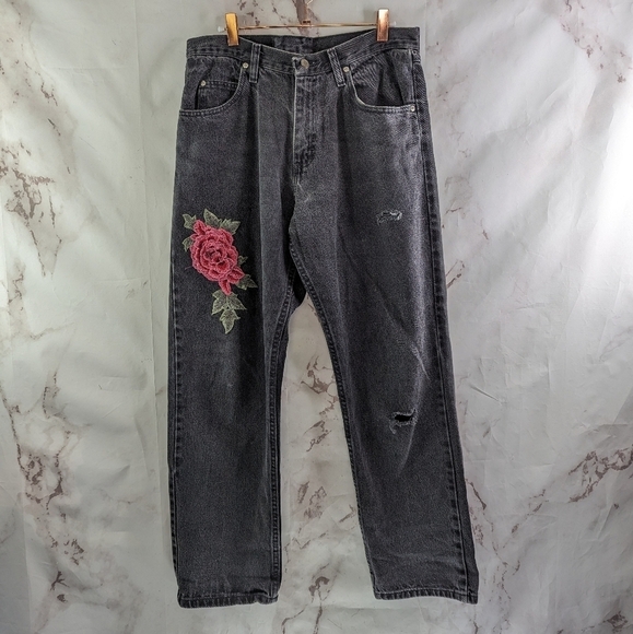 Wrangler Jeans Women 32 X 29 Black High Rise Straight Taper Rose Embroidered Vtg - Picture 1 of 12